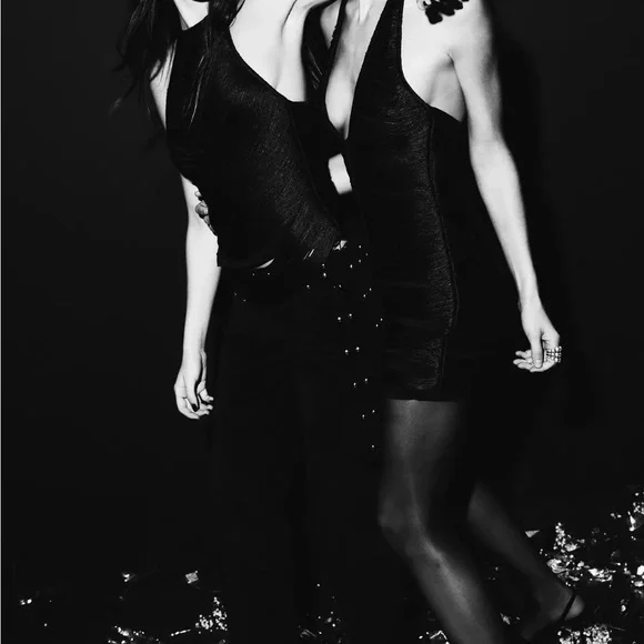 Zara Black Mini Dress 2025 Season. Flirty cute dress fits snug for a 4. - Picture 3 of 5